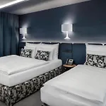 Urban Creme Prague