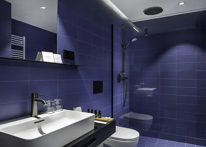 Urban Creme Hotel