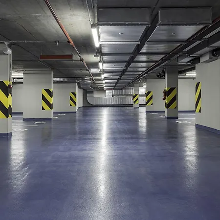 Urban Creme براغ