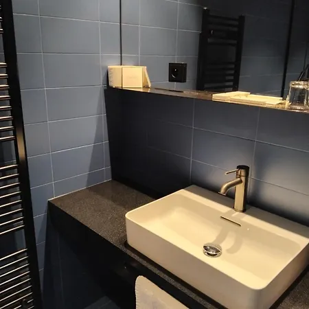 Ξενοδοχείο Urban Creme