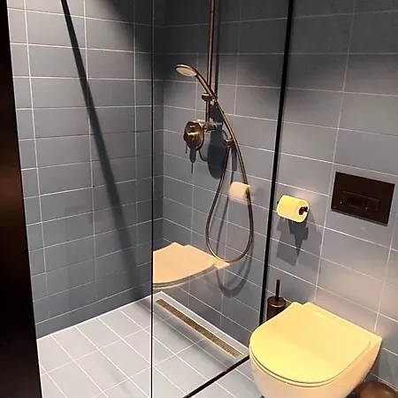 Urban Creme Hotel 5*